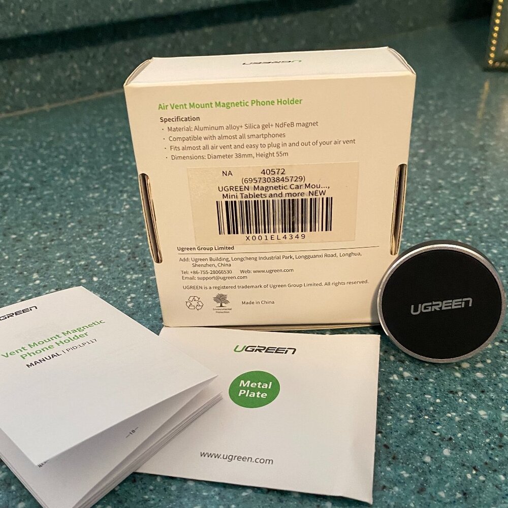 UGreen air vent mount magnetic phone holder